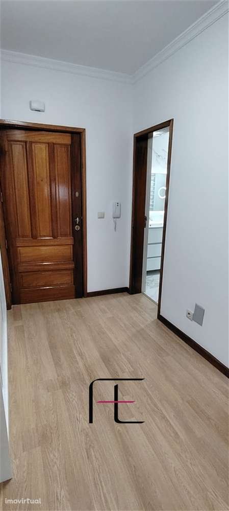 Apartamento T2 Venda em Santa Marinha e São Pedro da Afurada,Vila Nova - Grande imagem: 5/22