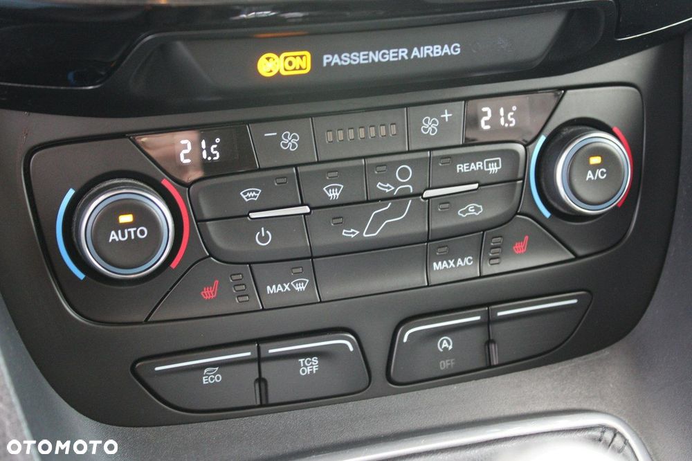 Ford Tourneo Connect - 24