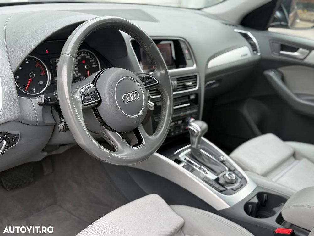Audi Q5 2.0 TDI Quattro S tronic Design - 11