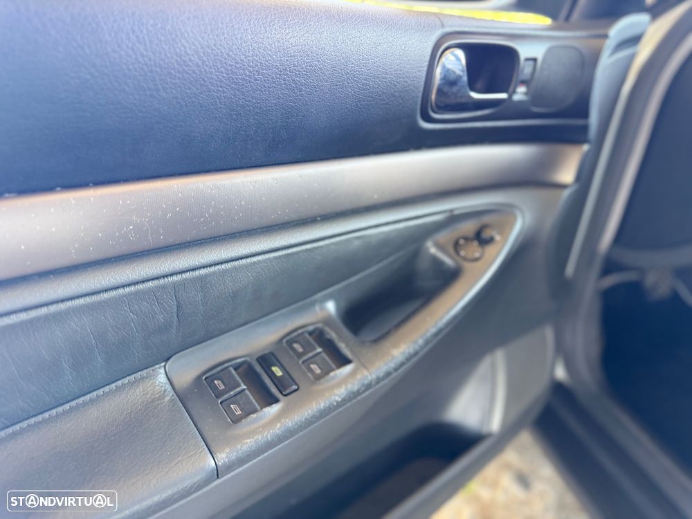Audi A4 Avant 1.9 TDI Sport - 12