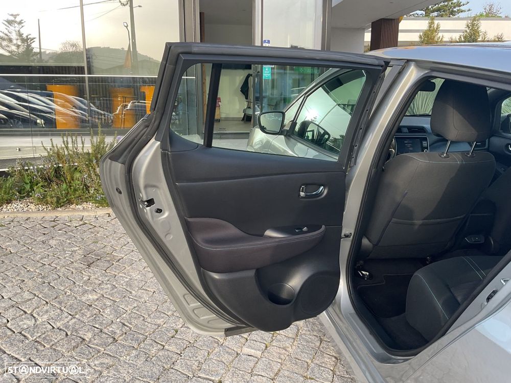 Nissan Leaf Acenta - 41