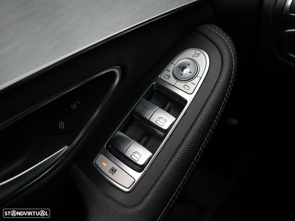 Mercedes-Benz C 350 - 26