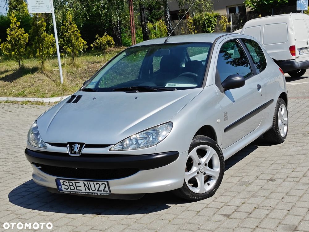 Peugeot 206 60 Pop Art - 1