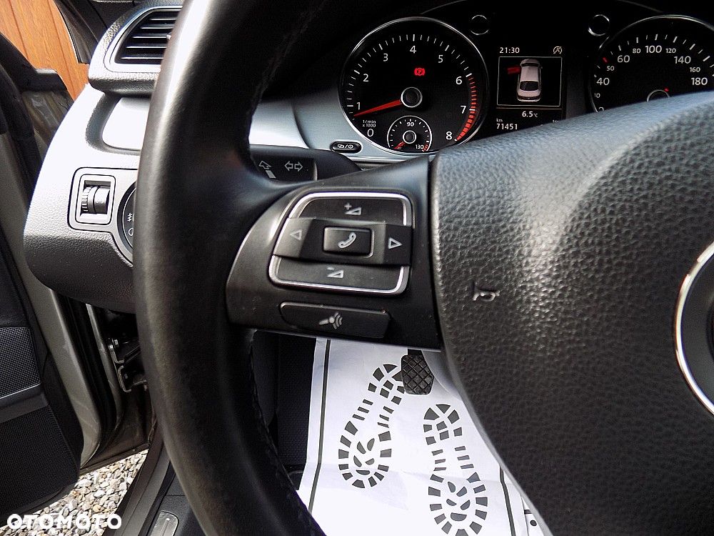 Volkswagen CC 1.4 TSI BlueMotion Technology - 12