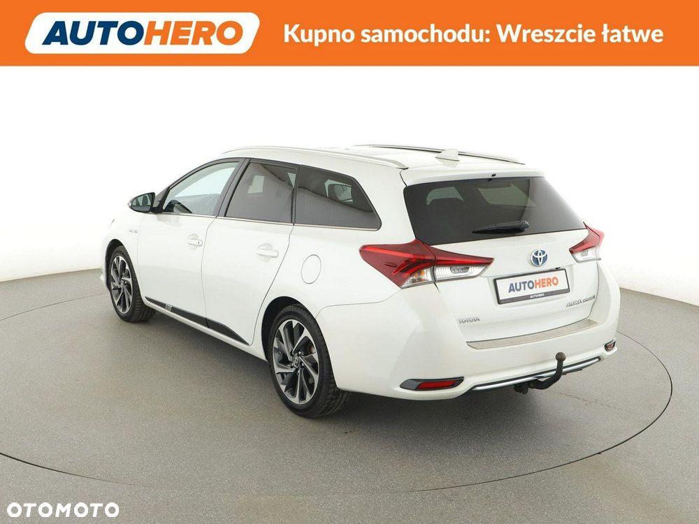 Toyota Auris Hybrid 135 Comfort - 5