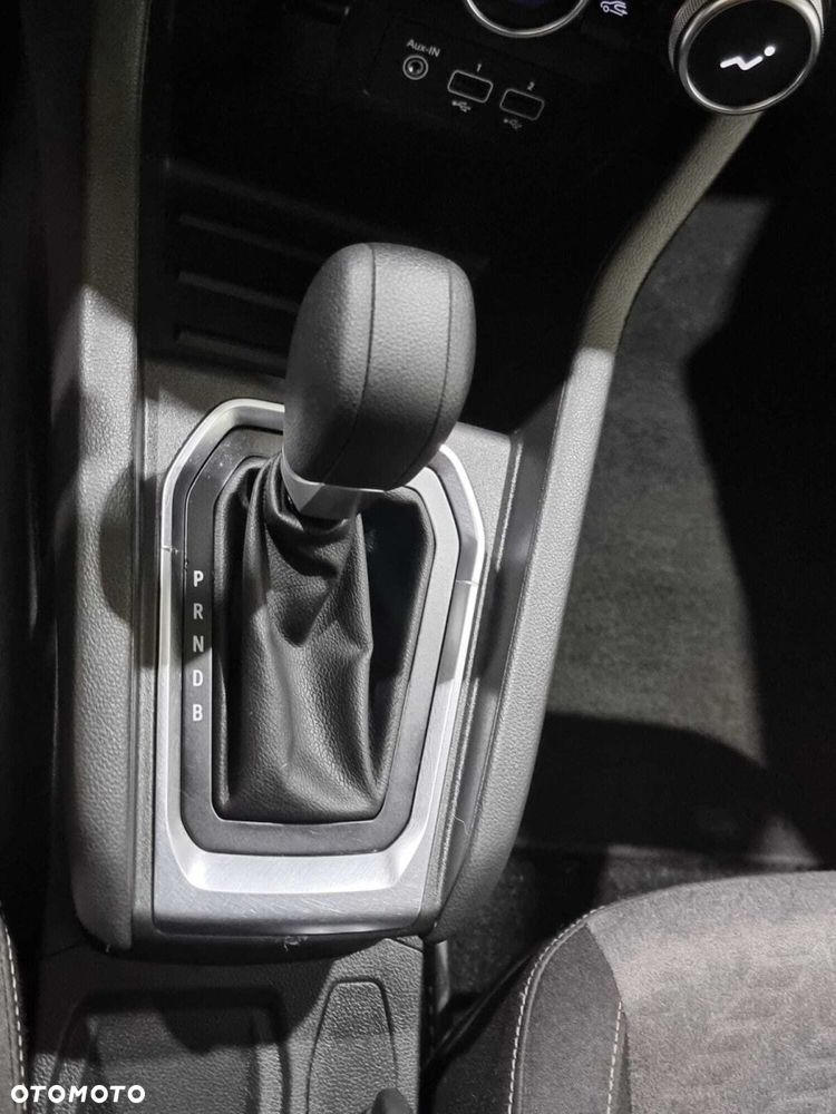 Renault Clio - 19