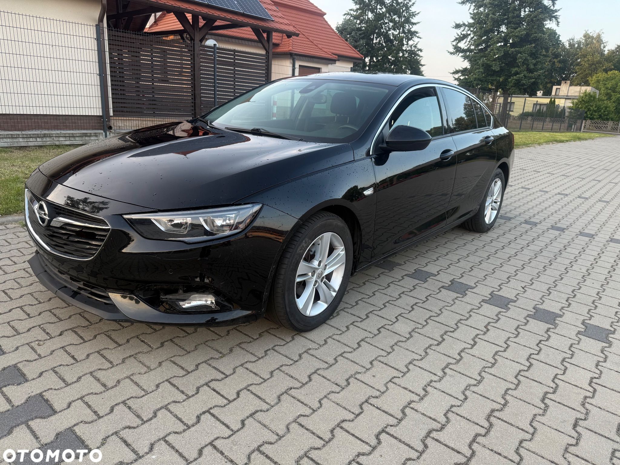 Opel Insignia 1.6 CDTI Exclusive S&S - 1