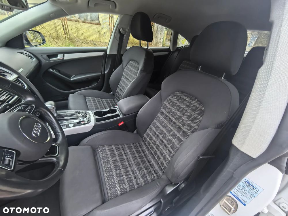 Audi A5 Sportback 2.0 TDI quattro S tronic - 33