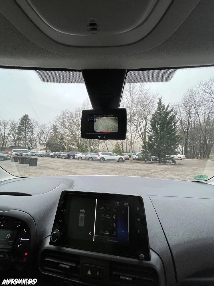 Toyota Proace City - 16