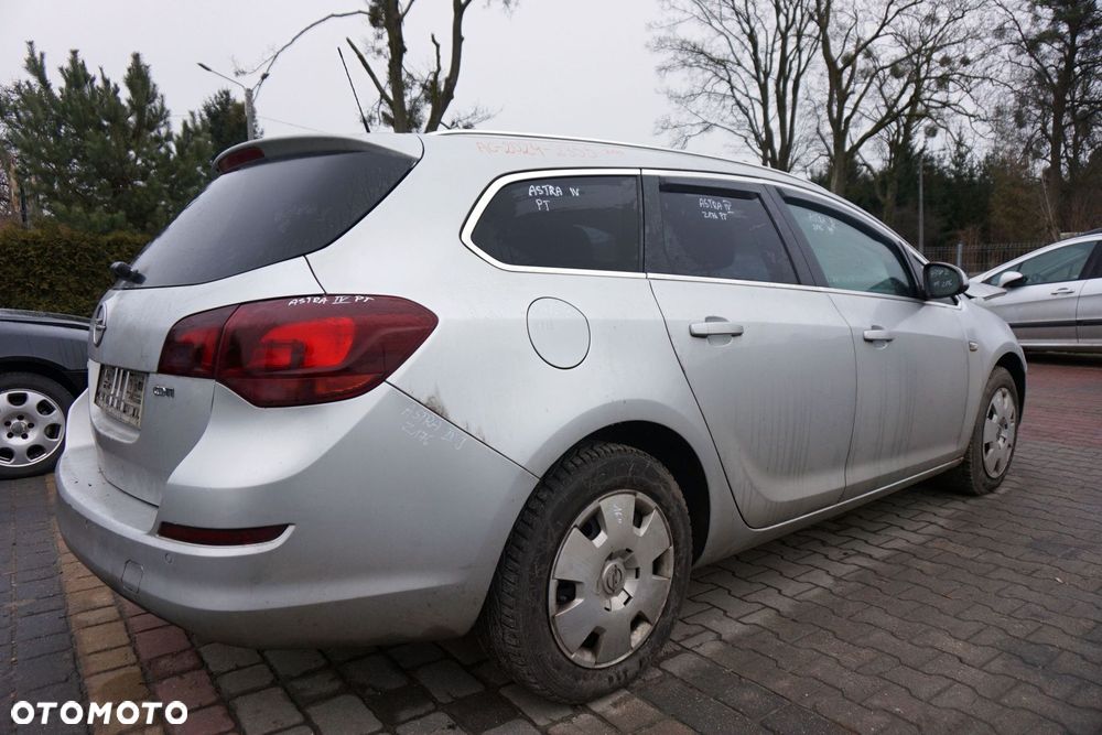 OPEL ASTRA IV J KOMBI 2011 Z176 1.7 CDTI A17DTR 125KM M32 SREBRNY na części - 5