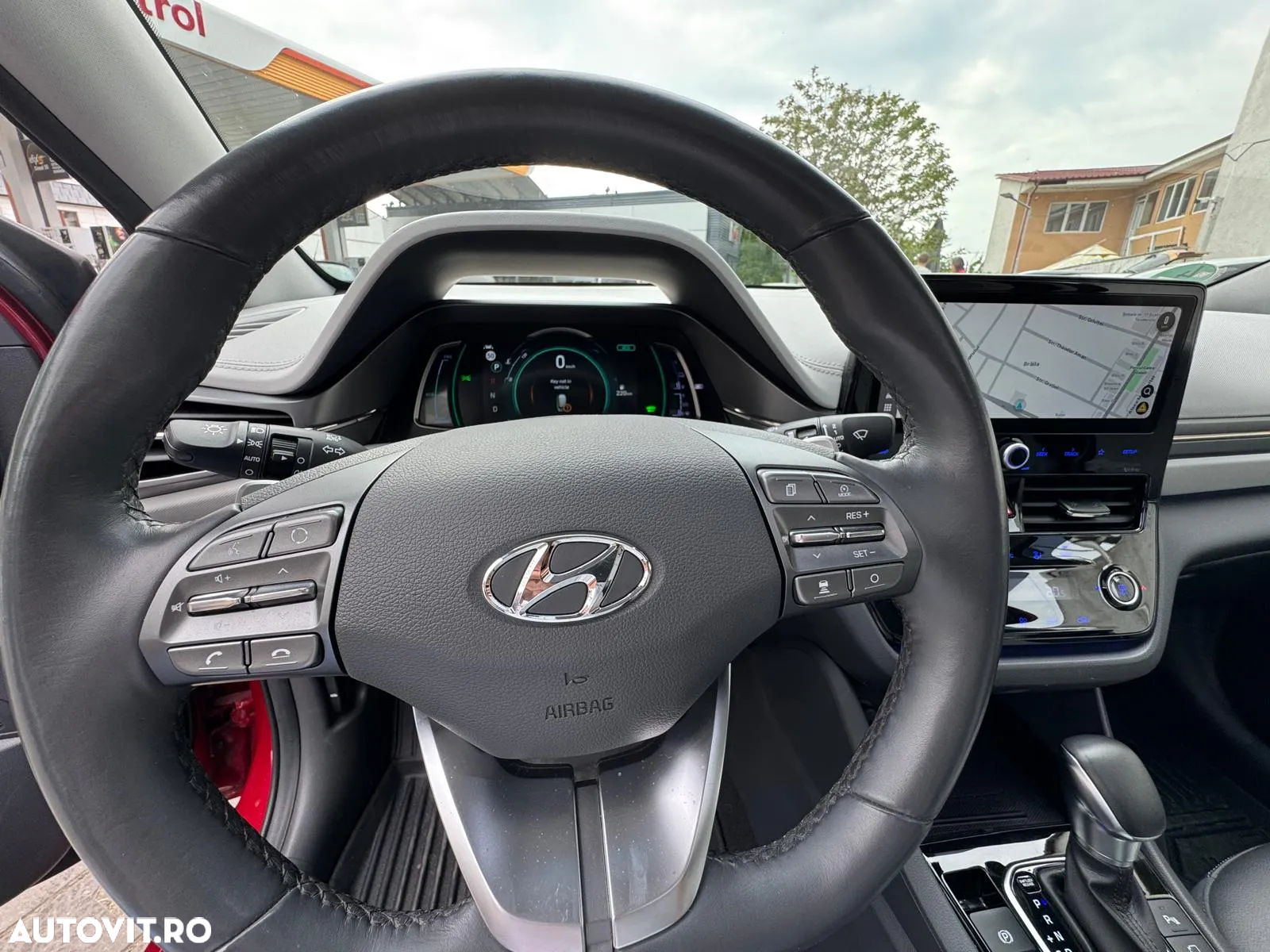 Hyundai IONIQ Plug-in-Hybrid 1.6 GDI Premium - 11