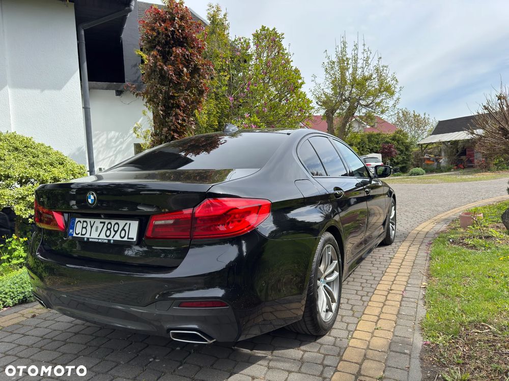 BMW Seria 5 520d xDrive - 5