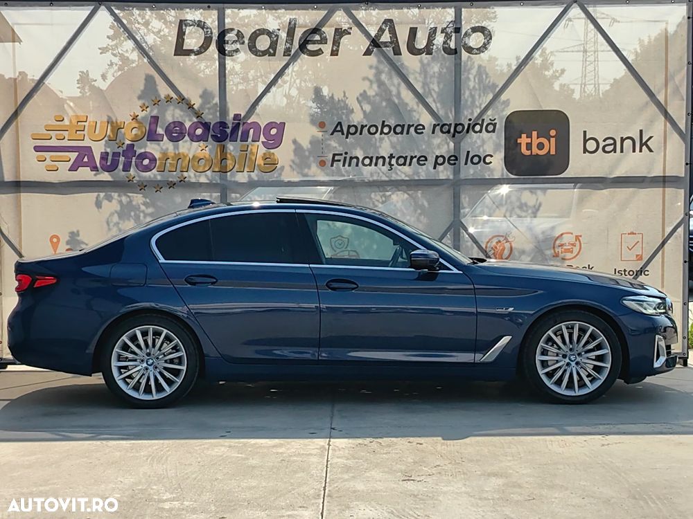 BMW Seria 5 530e Aut. Luxury Line - 10