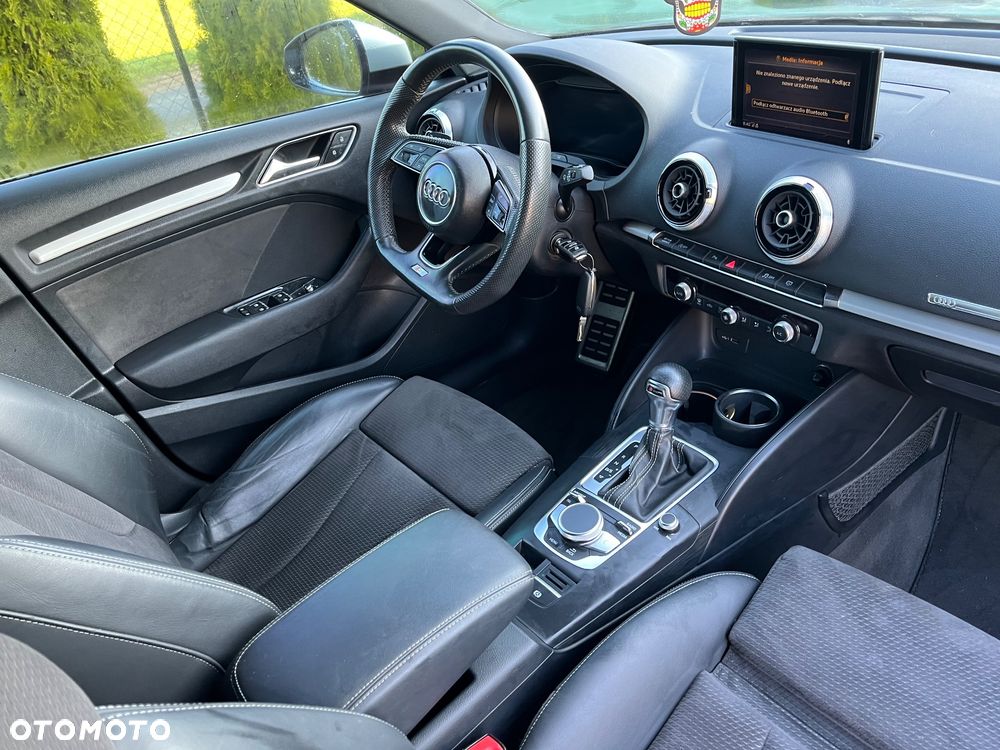 Audi A3 Sportback - 18