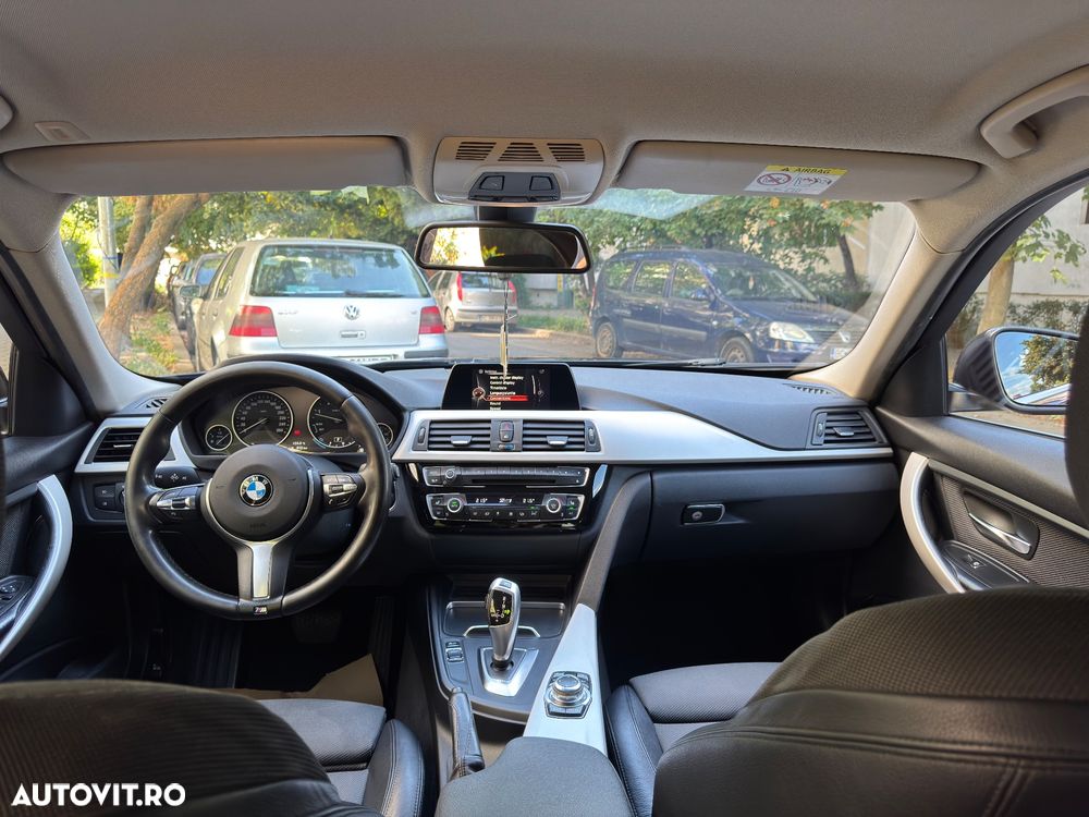 BMW Seria 3 320d Efficient Dynamic Edition Aut. Sport Line - 14
