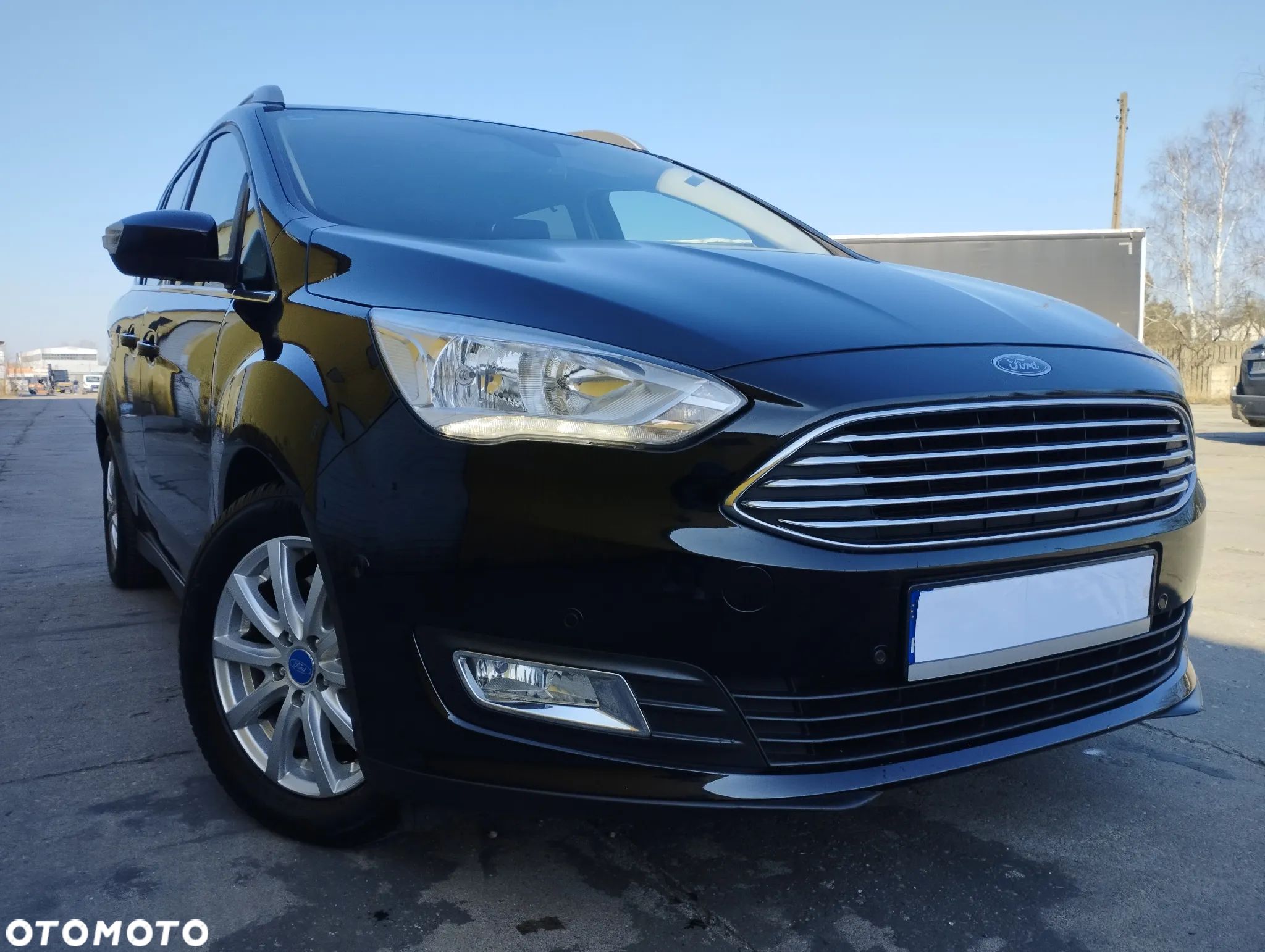 Ford Grand C-MAX 1.5 EcoBoost Start-Stopp-System Titanium - 1