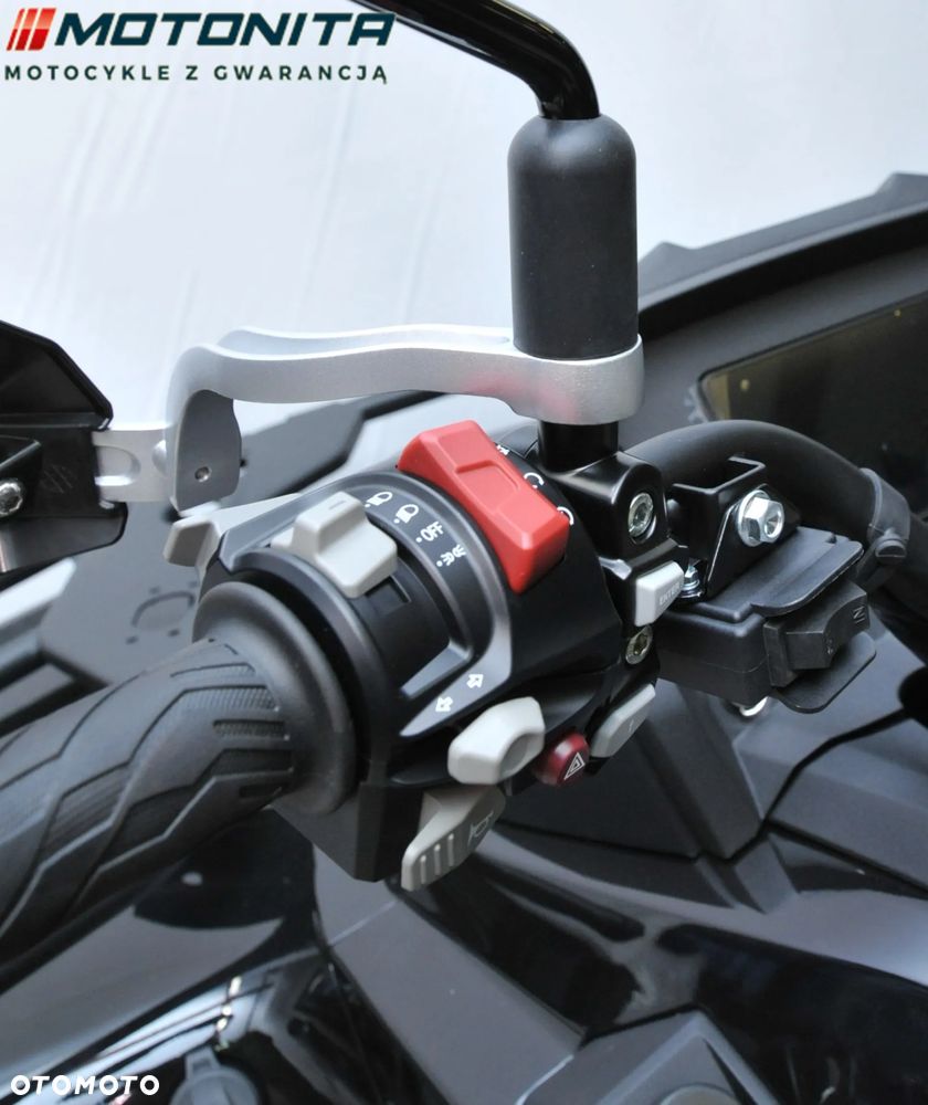 QJMOTOR SFA 1000 - 4