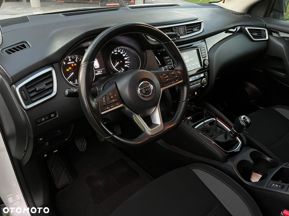 Nissan Qashqai 1.3 DIG-T Acenta - 25
