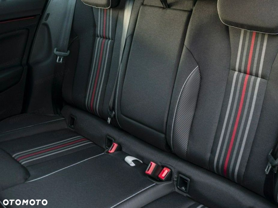 Skoda Kamiq 1.5 TSI Monte Carlo DSG - 9