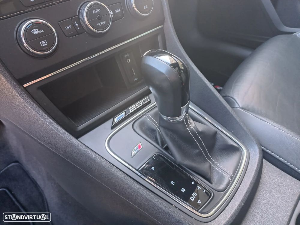 SEAT Leon ST 2.0 TSI S&S DSG Cupra 290 - 24