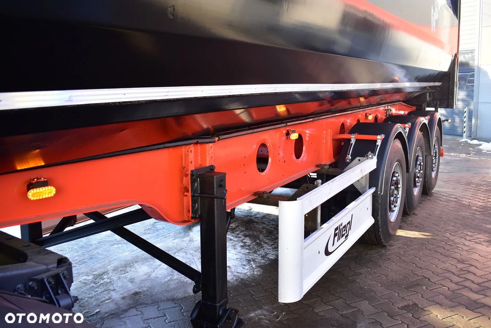 Fliegl Wywrotka / 55 m³/ Klapo-Drzwi/2 x Szybr/ S.A.F / Oś podnoszona / Sprowadzona z Niemiec ! - 18