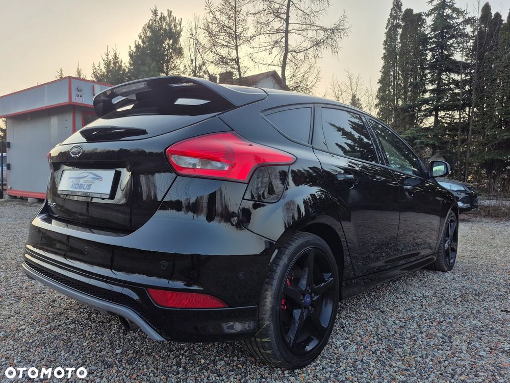 Ford Focus 2016 photo 3