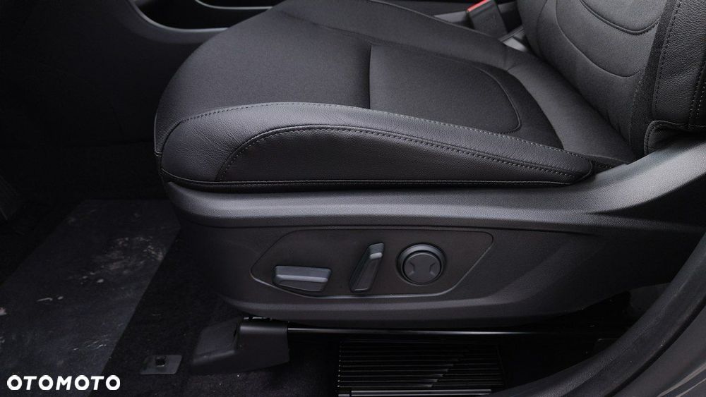Hyundai Tucson 1.6 T-GDi HEV Executive 2WD - 11