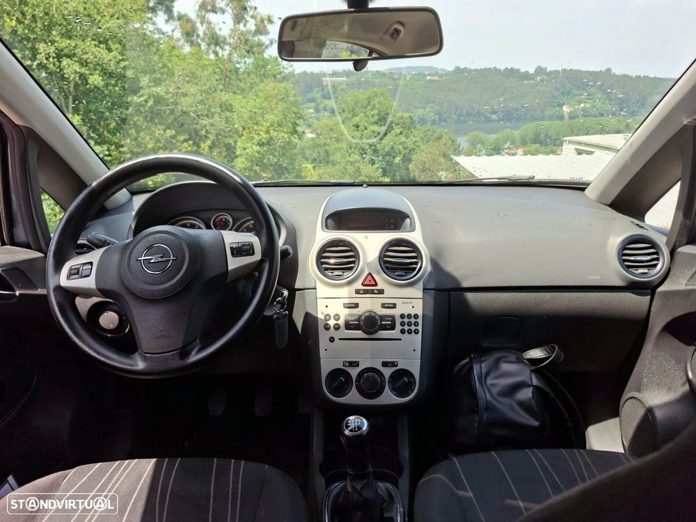 Opel Corsa 1.2 Cosmo - 7