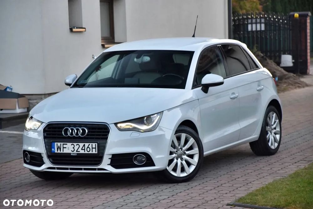Audi A1 Sportback 2011 photo 2