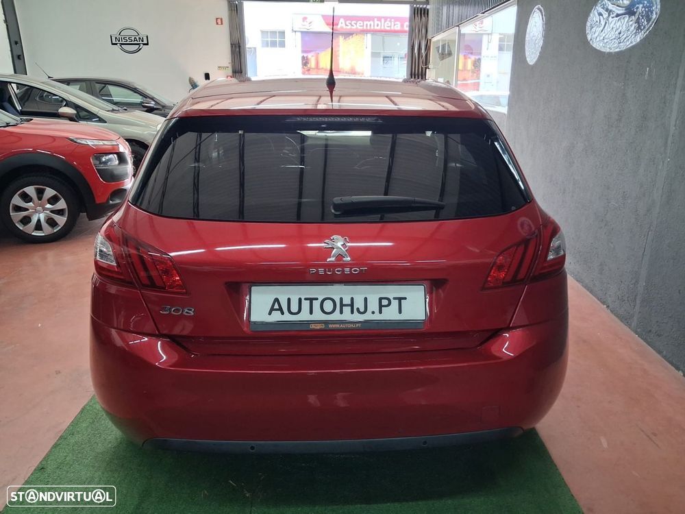 Peugeot 308 - 7