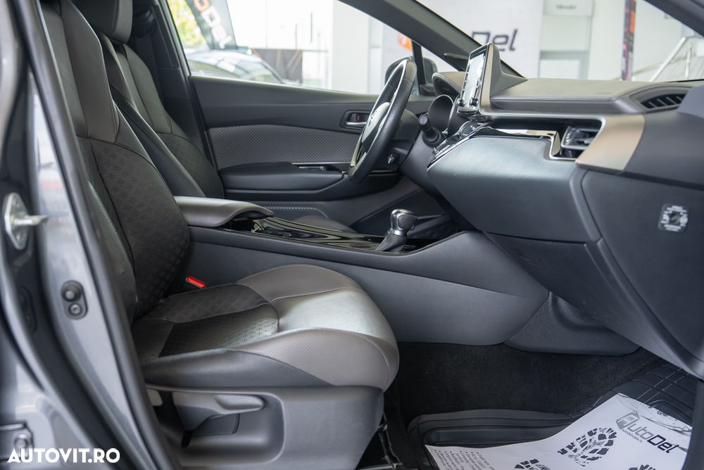Toyota C-HR 1.8 HSD 4x2 CVT C-enter - 16