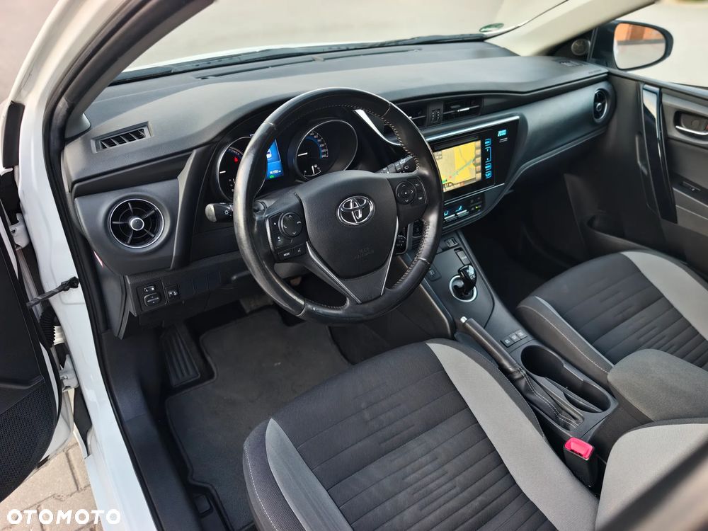 Toyota Auris 1.8 VVT-i Automatik Edition S+ - 5
