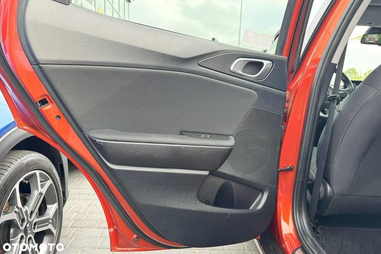 Kia XCeed 1.4 T-GDI M DCT - 13
