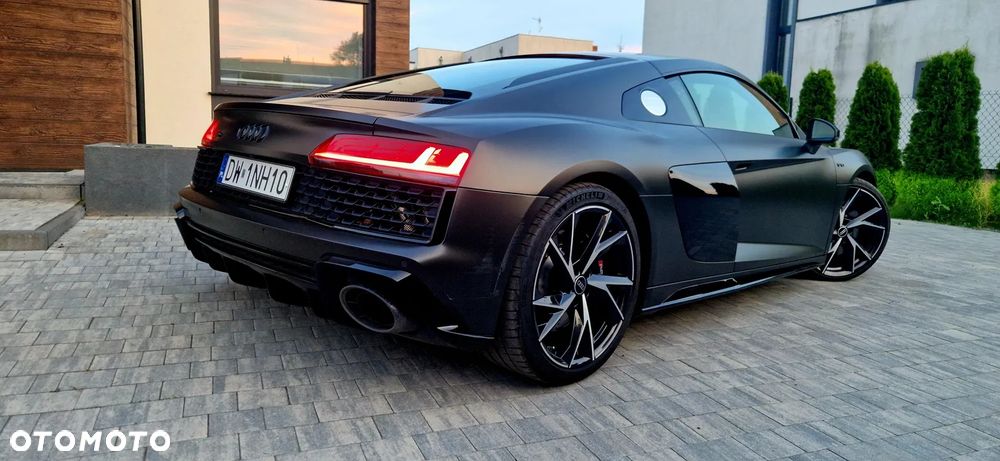 Audi R8 Coupé - 4