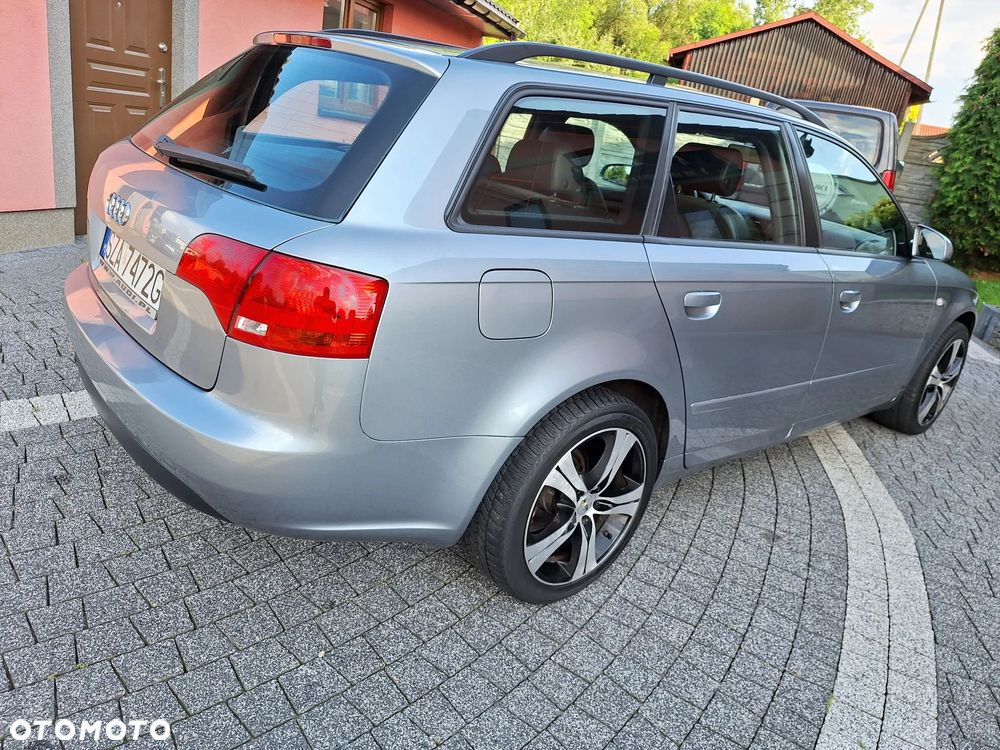 Audi A4 Avant - 3