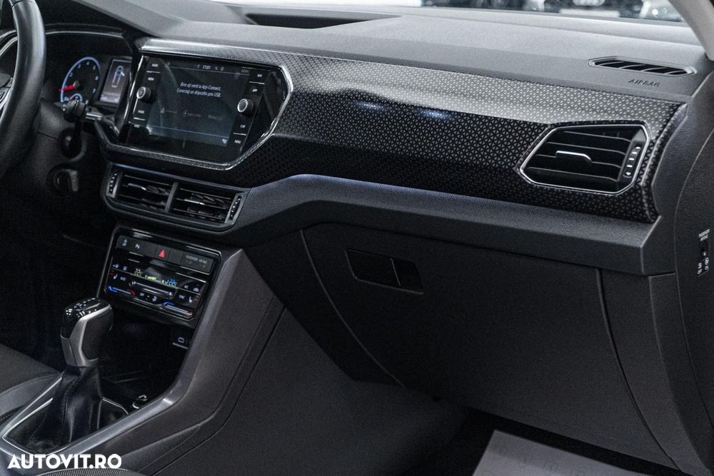 Volkswagen T-Cross 1.5 TSI DSG Style - 29