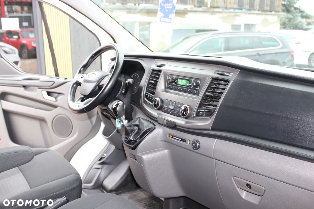 Ford TRANSIT CUSTOM - 14