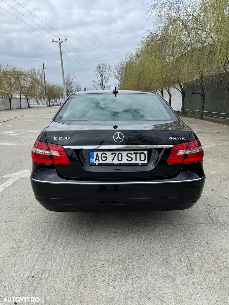 Mercedes-Benz E 250 CDI 4MATIC 7G-TRONIC Elegance - 3