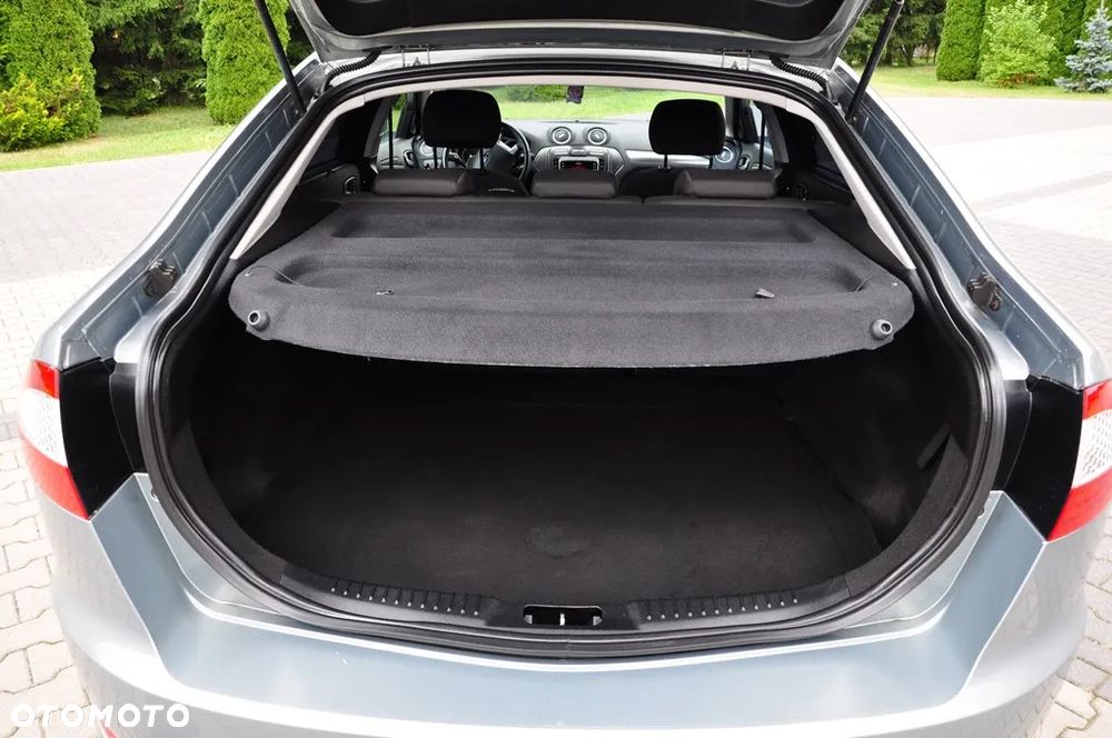 Ford Mondeo 2.0 FF Titanium - 25