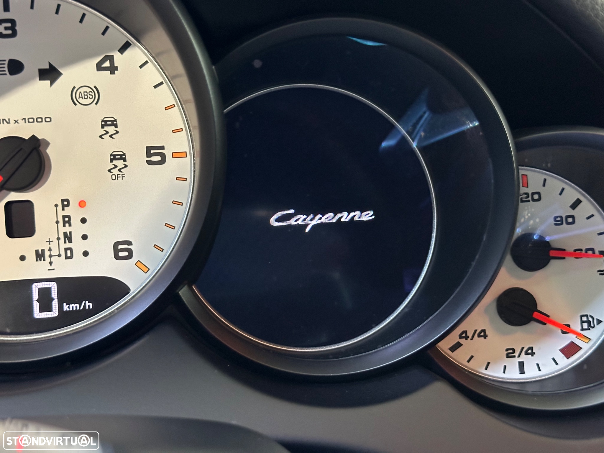 Porsche Cayenne Platinum Edition - 31