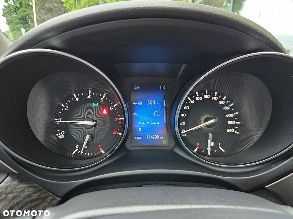 Toyota Avensis 1.8 Prestige MS - 16
