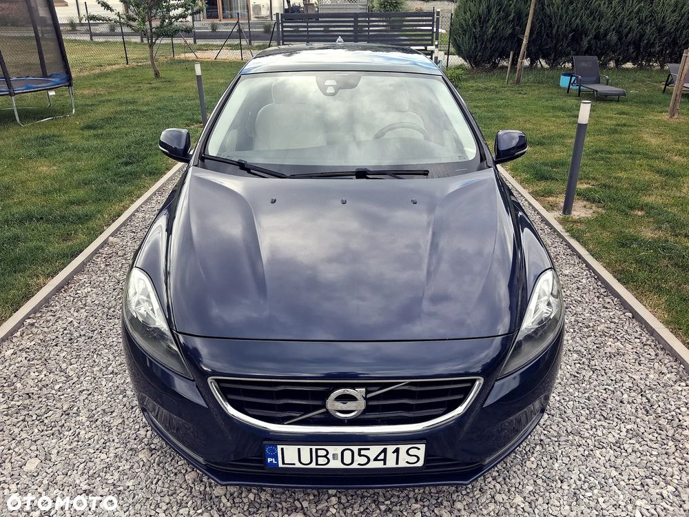 Volvo V40 D2 Momentum - 9