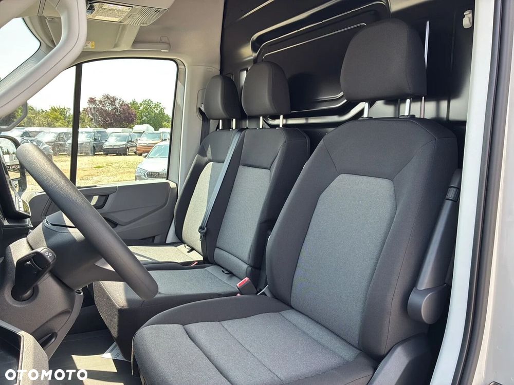 Volkswagen Crafter 35 Furgon L3H3, 2.0TDI 177KM, Wysoki dach, r.o. 3640 - 15