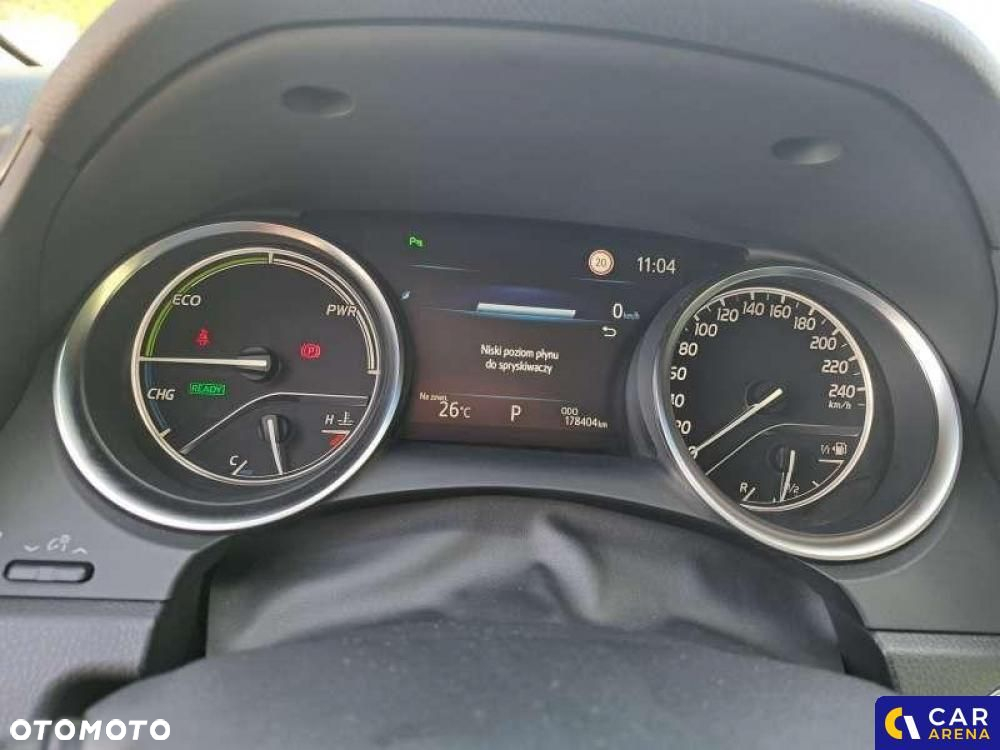 Toyota Camry - 10