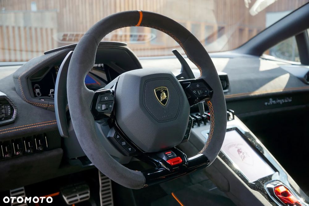 Lamborghini Huracan LP610-4 - 23