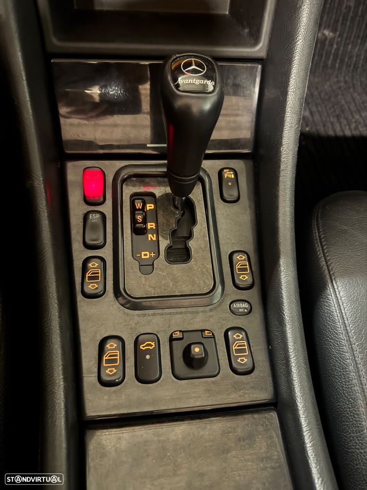 Mercedes-Benz CLK 230 - 8