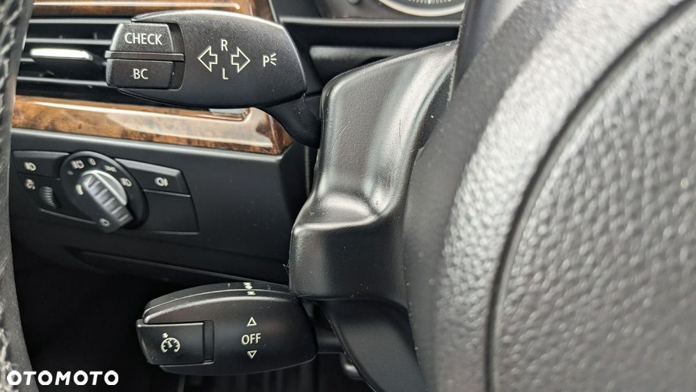 BMW Seria 5 - 30