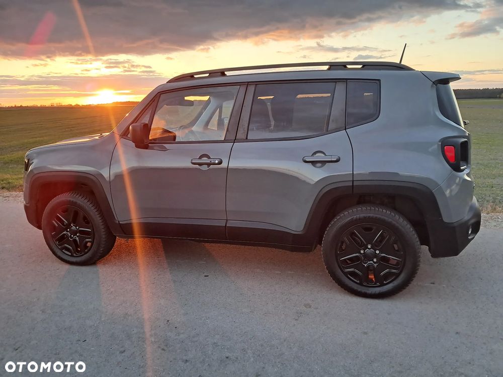 Jeep Renegade - 11