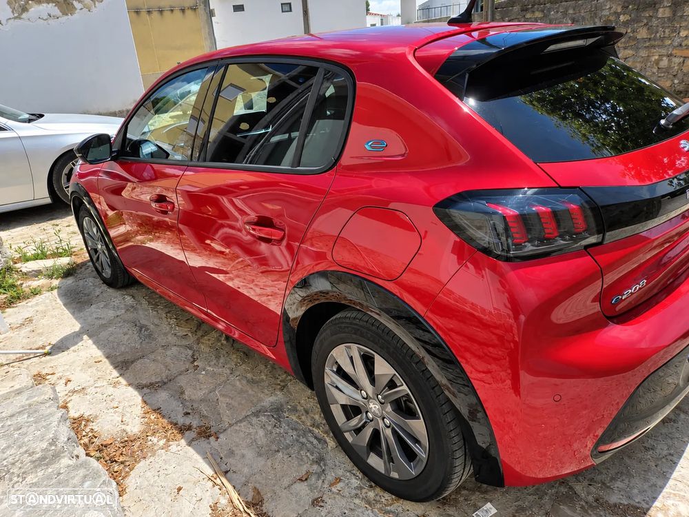 Peugeot 208 - 3