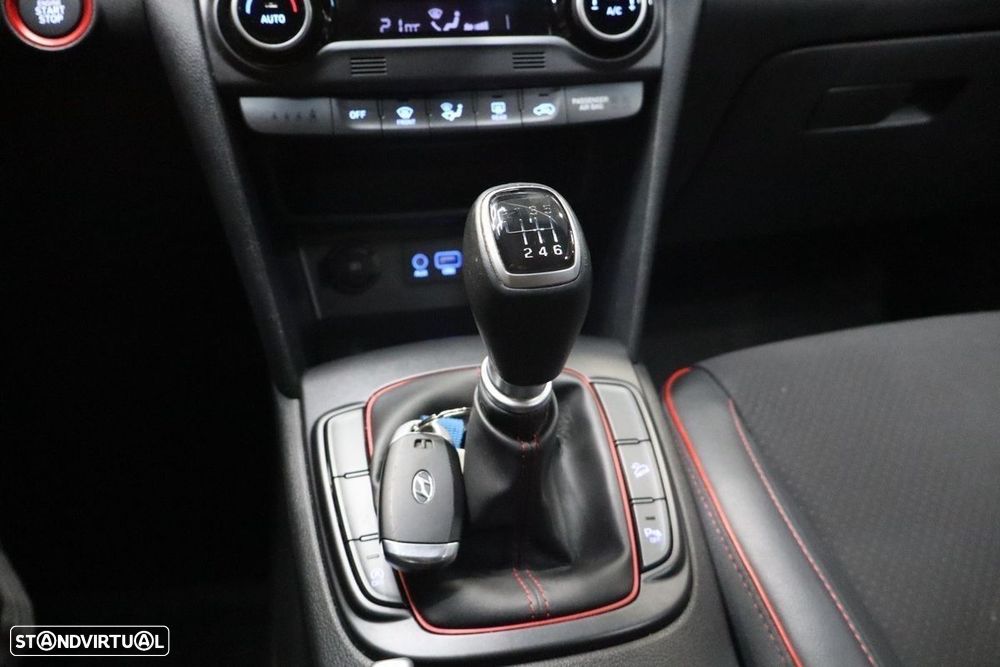 Hyundai Kauai 1.0 T-GDi Premium Pele/Tec Ver.+Nav+Vision - 33